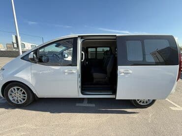 авто из кореи в наличии в бишкеке: Hyundai Staria: 2021 г., 3.5 л, Автомат, Газ, Минивэн — 11