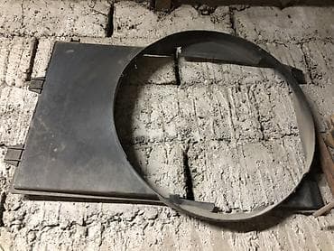 реле вентилятора: Диффузор Mercedes-Benz Б/у — 1