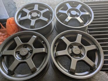 продаю титан диск на ниву: Литые Диски R 15 Комплект, отверстий - 4, Б/у — 2