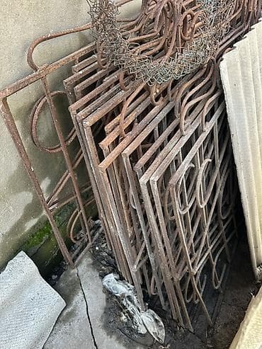 пластиковые окна с решеткой: Металлический забор, Металлический сайдинг, Декоративный, Новый — 1