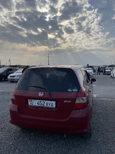 daewoo damas 2: Honda Fit: 2002 г., 1.3 л, Автомат, Бензин, Хэтчбэк — 2