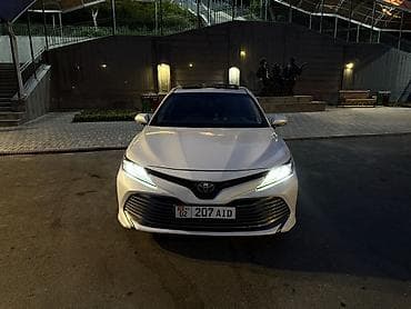 i vtec: Toyota Camry: 2018 г., Гибрид, Седан — 2