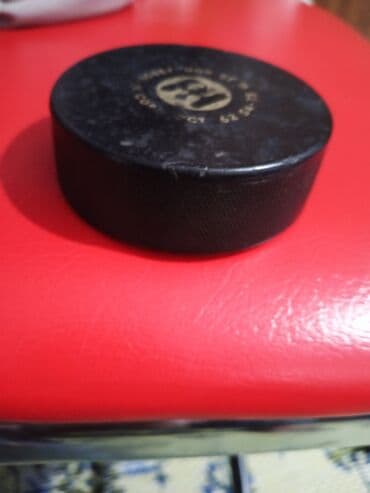 cs go: Продаю шайбу для хоккея 1985г. СССР акция скидки — 1