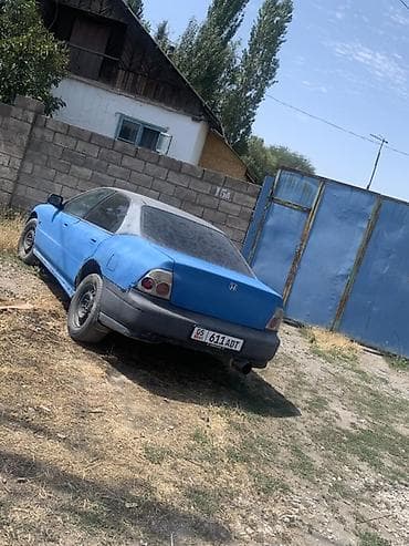 Honda Accord: 1994 г., 2 л, Механика, Бензин, Седан