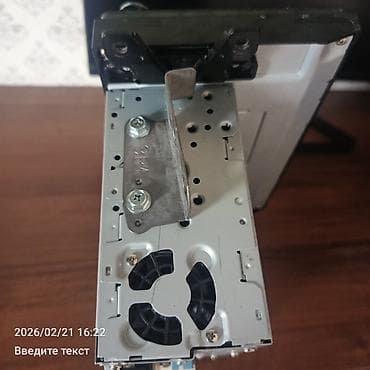 Автомобильные камеры: Штатная мультимедийная головная система Toyota Производитель: Denso — 5