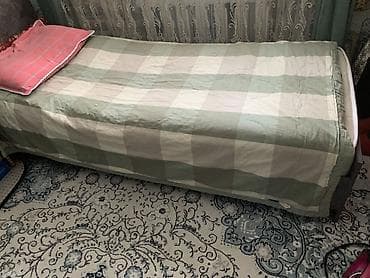 односпальный кровать: Односпальная кровать, Б/у, С матрасом, длина - 195 см — 3