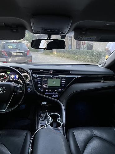 Toyota Camry: 2018 г., 3.5 л, Автомат, Бензин, Седан — 5
