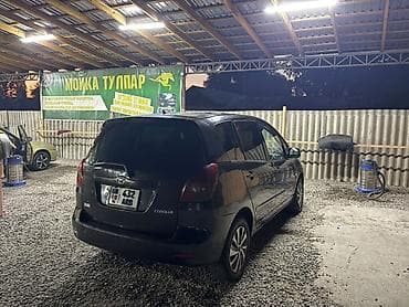 corolla 2004: Toyota Corolla Verso: 2003 г., 2 л, Механика, Дизель, Минивэн — 3