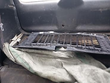 ручка открывания капота: Решетка радиатора Kia Аналог — 3