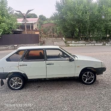 Унаа сатуу: ВАЗ (ЛАДА) 2109: 1989 г., Кол менен иштөөчү, Хетчбек — 4