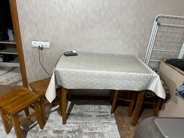 икеа столик для кормления: Кухонный стол и стул, Б/у, Самовывоз, цвет - Коричневый — 1