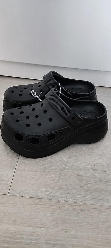 обувь в рассрочку: Продаю аналоги Crocs. Новые!!! Ошиблась с размером при заказе. Размер — 1