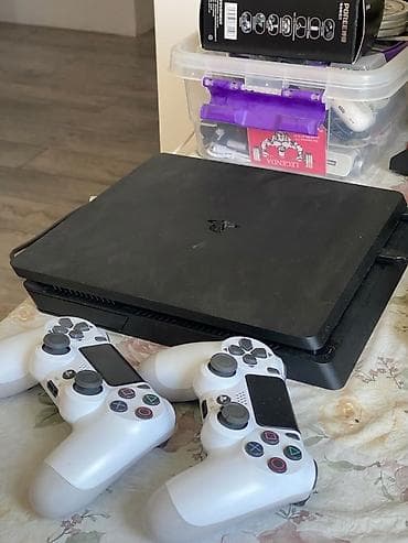 game console: Продам PS4 Slim на 500гб Прошитая. Версия ПО 12.52 установлен GoldHen — 1
