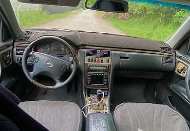 машина мерс с: Mercedes-Benz E-Class: 2000 г., 3.2 л, Автомат, Бензин, Седан — 4