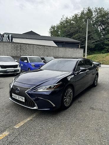 lexus e: Lexus ES: 2022 г., Гибрид, Седан — 1
