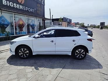 BYD: BYD E2: 2025 г., 0.1 л, Автомат, Электромобиль, Кроссовер — 2