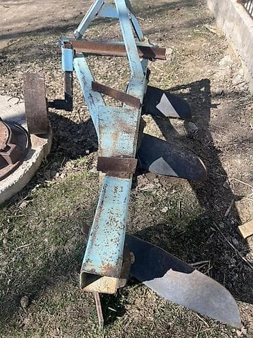 ск 8: Навесной трехкорпусный плуг для трактора - Тип: оборотный/корпусный — 3