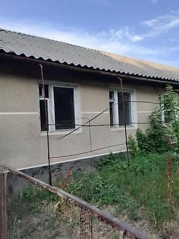 пл: Срочно Продается большой кирпичный дом,из 4х комнат.площадь — 1