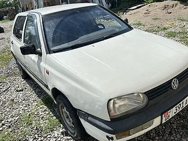 Продажа авто: Volkswagen Golf: 1993 г., 2 л, Механика, Бензин, Хэтчбэк — 4