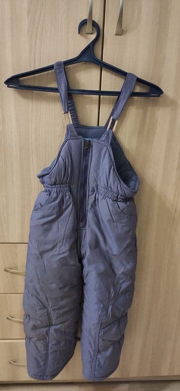 детские комбинезоны зимние на 1 год: Продается детский утеплённый комбинезон, подклад флис, штанины на — 1