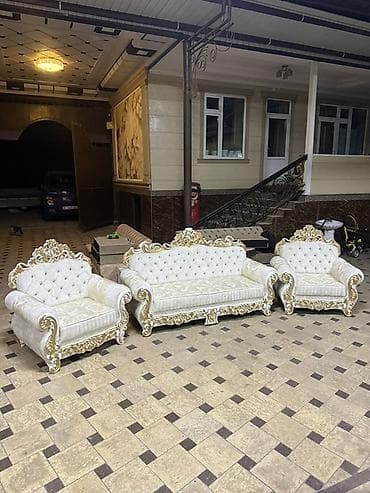 мебельные материалы: Роскошный комплект мягкой мебели в классическом барочном стиле — 2
