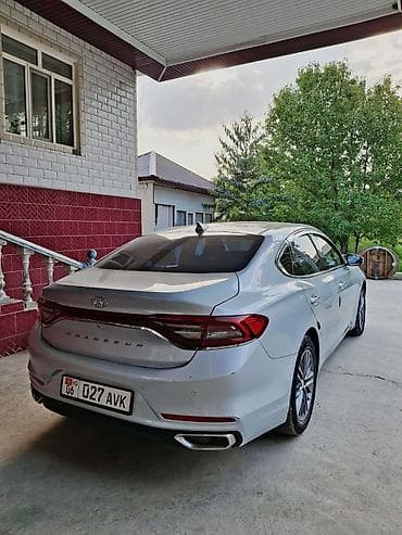 bis vip: Hyundai Grandeur: 2017 г., 3 л, Автомат, Газ, Седан — 3