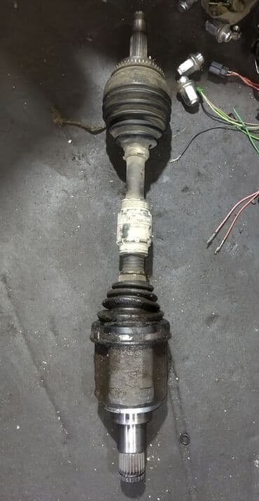 Граната С приводом Toyota 2002 г., Б/у, Оригинал, Япония