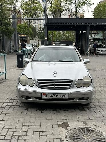 a class: Mercedes-Benz C-Class: 2002 г., 3.2 л, Автомат, Бензин, Седан — 2