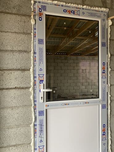 Пластиковое окно на заказ, Тип окна: Витражные, Декоративные особенности: Декоративный переплет, Бесплатная установка, Без рассрочки