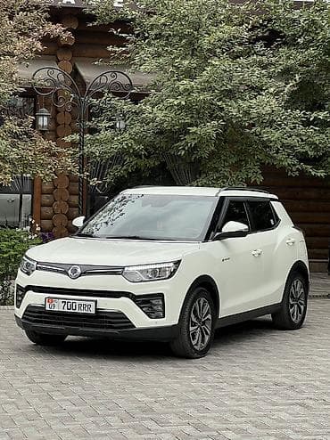 капот спарк: Ssangyong Tivoli: 2020 г., 1.6 л, Автомат, Дизель, Кроссовер — 3