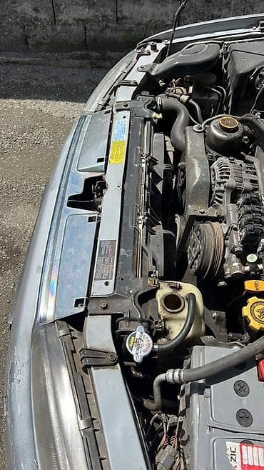 subaru legacy двер: Subaru Legacy: 1990 г., 2 л, Механика, Газ, Седан — 8