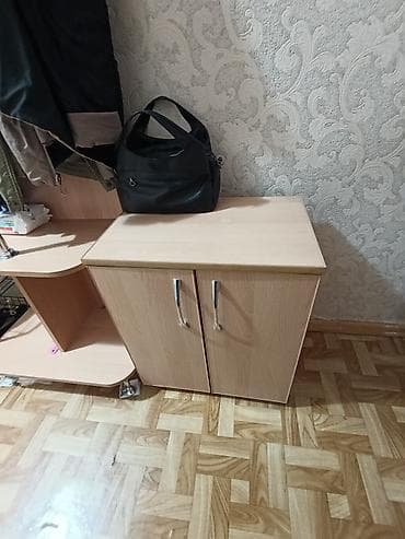 Гарнитуры для прихожей: Гарнитур для прихожей, Б/у, Вешалка, ДСП, цвет - Бежевый — 2