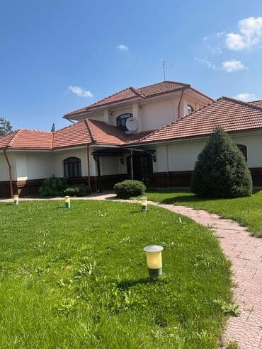 дом с бассейном: 350 м², 8 комнат, Утепленный, Теплый пол, Бронированные двери — 2