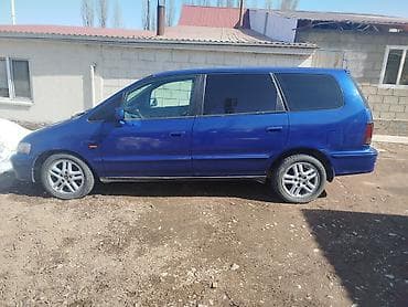 Транспорт: Honda Shuttle: 1998 г., 2.3 л, Автомат, Бензин, Универсал — 7