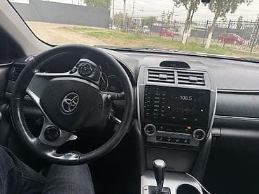mini kuper: Toyota Camry: 2014 г., Автомат, Седан — 7