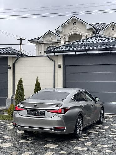 infinity fx35: Lexus ES: 2018 г., 2.5 л, Вариатор, Гибрид, Седан — 7