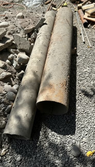 Бетонные/асбестоцементные трубы большого диаметра (2 шт.) - Материал