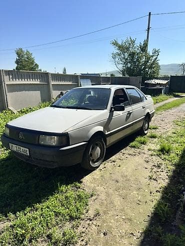 авто насос: Volkswagen Passat: 1990 г., 1.8 л, Механика, Бензин, Седан — 2
