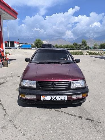 мото honda: Volkswagen Vento: 1993 г., 1.8 л, Механика, Бензин, Седан — 4