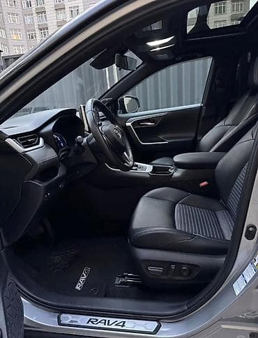 id 4: Toyota RAV4: 2020 г., 2.5 л, Вариатор, Гибрид, Кроссовер — 3