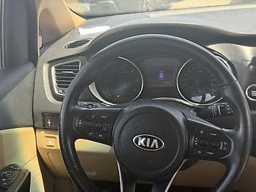 карниваль: Kia Carnival: 2019 г., 2.2 л, Автомат, Дизель, Минивэн — 5