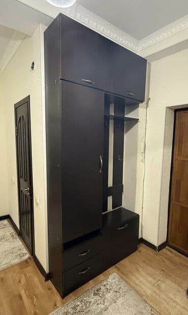 зеркало для одежды: Шкаф-прихожая, Б/у, Без зеркала, ЛДСП — 1