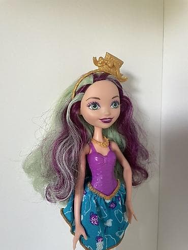 Зимний спорт: Кукла Ever After High — Мэдлин Хэттер (Madeline Hatter). Коллекция — 3