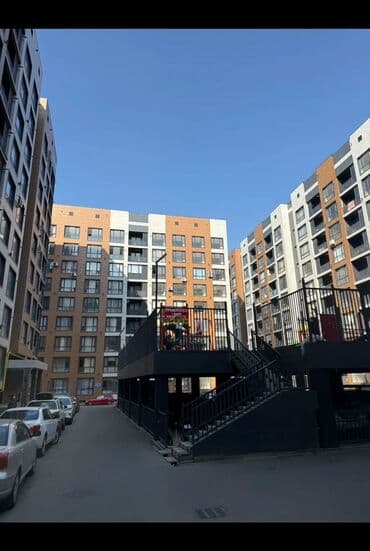 продаю квартиру район 9микрарайон: 1 бөлмө, 51 кв. м, Элитка, 9 кабат — 2