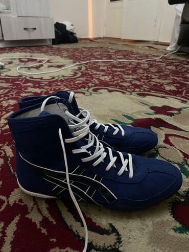 2500 сом
Тайгер:асих
Размер-42