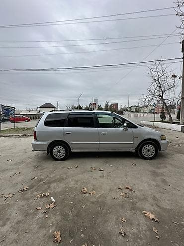 camry 2006: Honda Odyssey: 1996 г., 2.3 л, Автомат, Бензин, Минивэн — 6