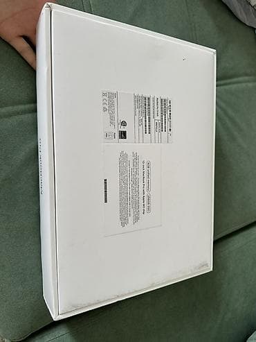 true: Apple MacBook Pro 13" (модель A2338, артикул MNEP3LL/A) с чипом Apple — 2