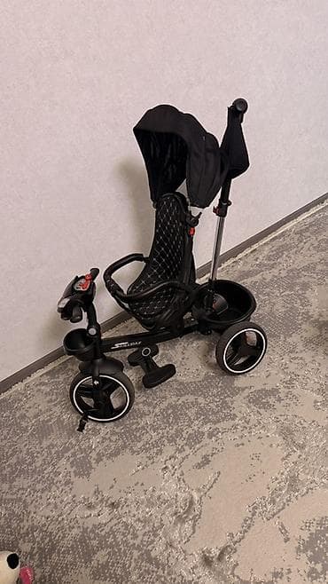 Велосипеды: Детский трехколесный велосипед-коляска (trike) STROLLMAX, цвет черный — 1