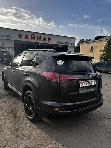 daewoo charman: Toyota RAV4: 2018 г., Автомат, Бензин, Кроссовер — 7