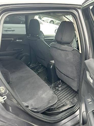 автом: Honda Fit: 2017 г., 1.5 л, Вариатор, Бензин, Хэтчбэк — 9